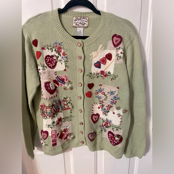 Women’s size small, embroidered, Valentine’s Day sweater, sage green - Picture 1 of 10